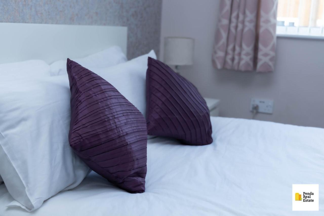 Penda Contractor And Leisure Guests Nottingham别墅 外观 照片