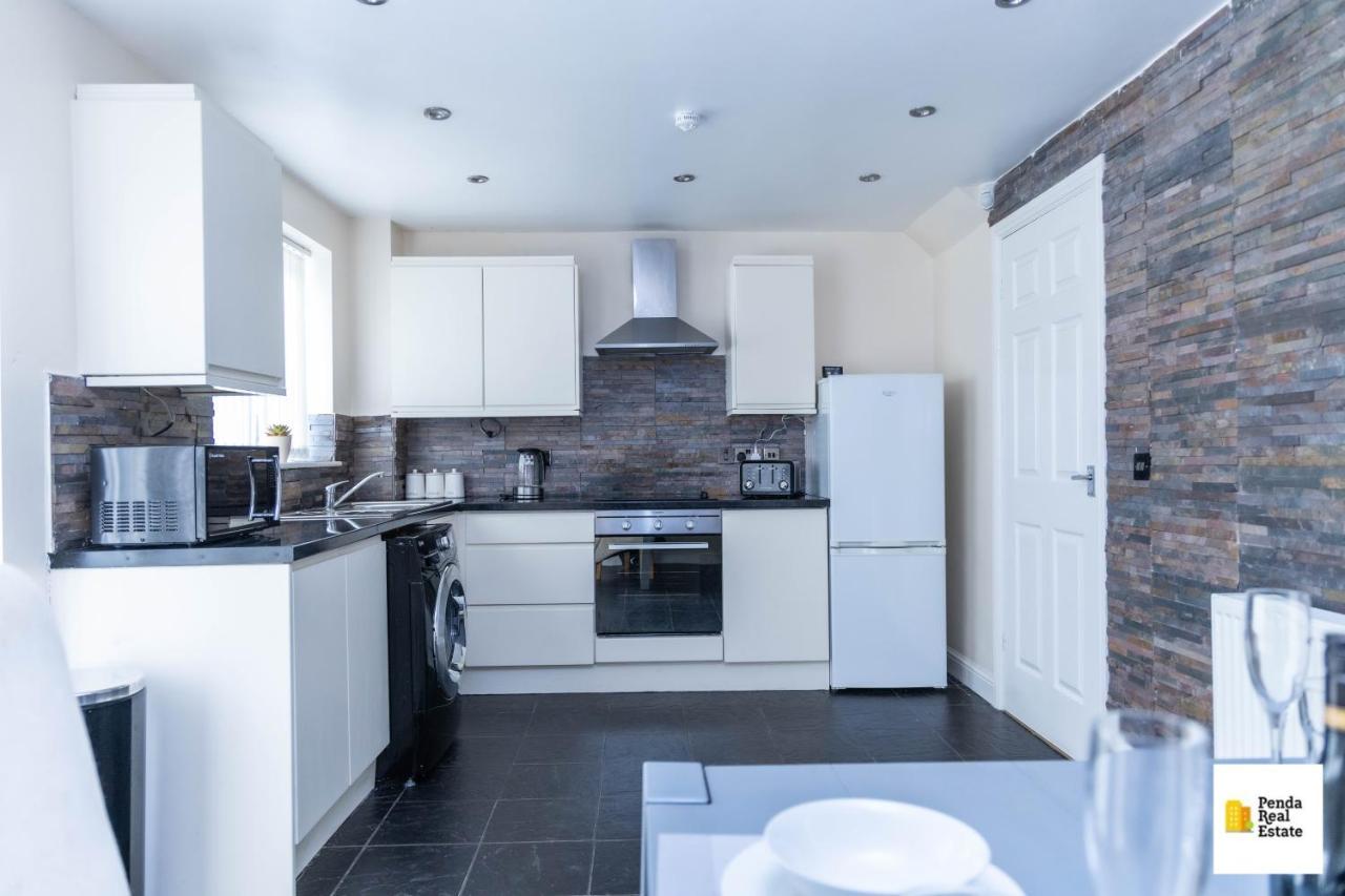 Penda Contractor And Leisure Guests Nottingham别墅 外观 照片